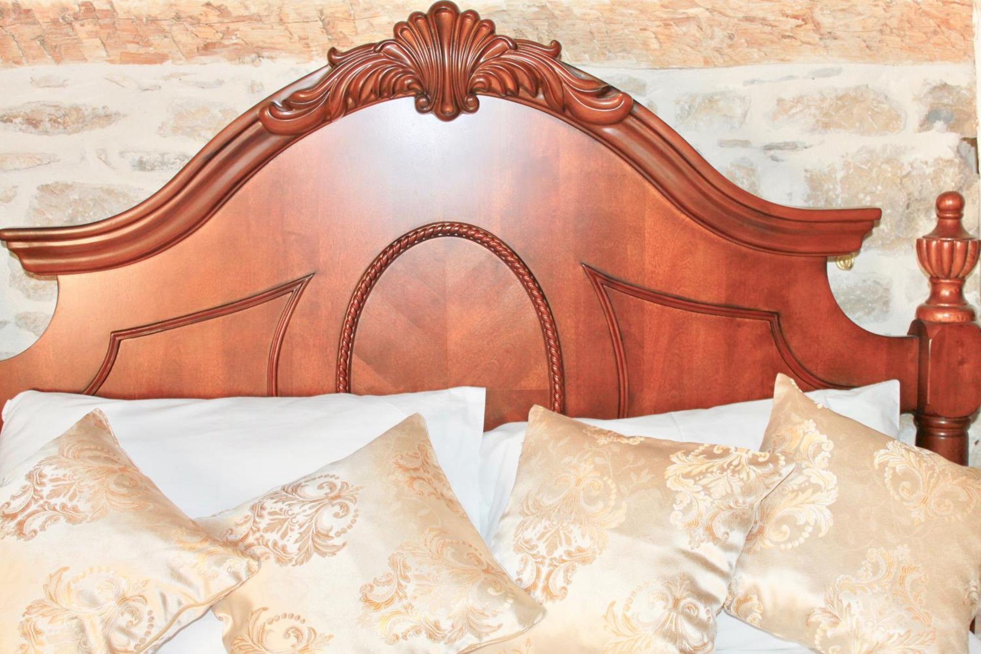 Historic Plaza Varos Split (Adults Only) Room photo